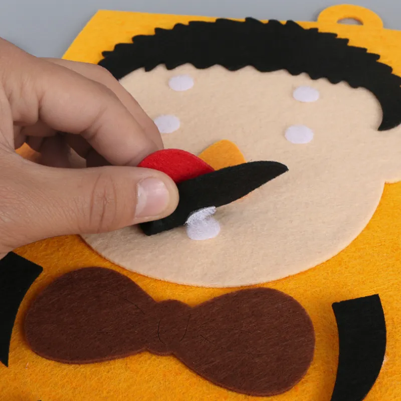 Felt Facial Expression Puzzle Toy for Kids Educational Early Learning Toy Emotion Color Learning Toy Safe Children Toy Storage Bag Baby Toy